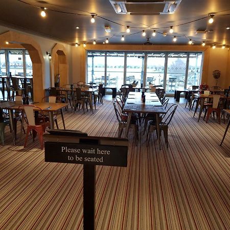 Hot Tub Hols 61 Kingfisher Court Hotell Tattershall Exteriör bild
